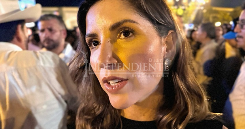 Susana Zatarain: “Sí el alcalde de Los Cabos no denuncia a anterior administración, lo haré yo” Susana Zatarain: “Sí el alcalde de Los Cabos no denuncia a anterior administración, lo haré yo”