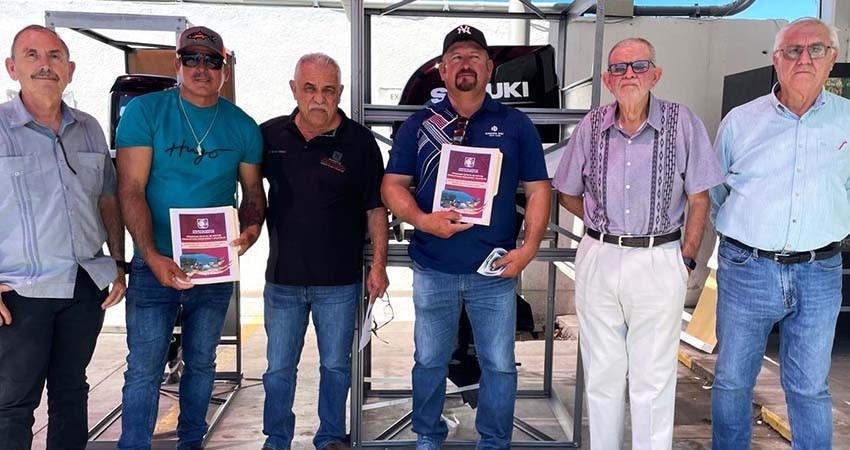 Entrega SEPADA motores fuera de borda a pescadores de La Paz Entrega SEPADA motores fuera de borda a pescadores de La Paz