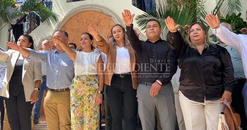 Nombran a los nuevos directores municipales de Los Cabos; algunos repiten cargo Nombran a los nuevos directores municipales de Los Cabos; algunos repiten cargo
