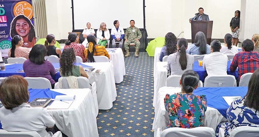 Mediante capacitación de especialistas conmemora gobierno de BCS el día mundial de la salud mental