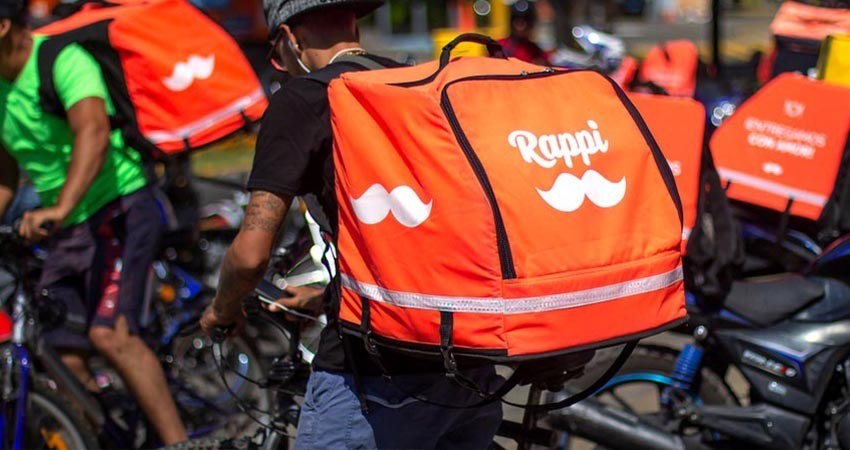 Sheinbaum presentará ley para proteger a trabajadores de aplicaciones telefónicas Sheinbaum presentará ley para proteger a trabajadores de aplicaciones telefónicas