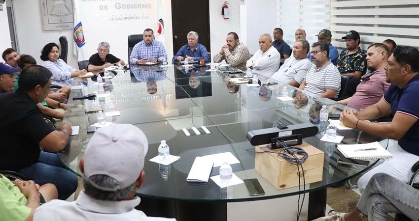 Brinda atención secretario general de gobierno, a prestadores de servicios turísticos de La Paz