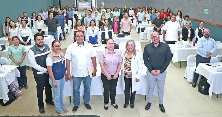 Realiza COEPRIS tercer congreso estatal de farmacovigilancia y tecnovigilancia