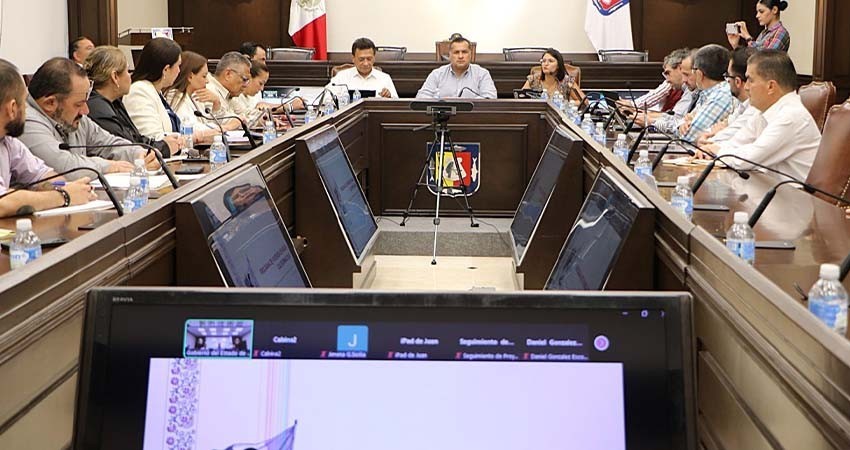 Se reúnen los tres órdenes de gobierno para dar seguimiento al programa de vivienda en BCS