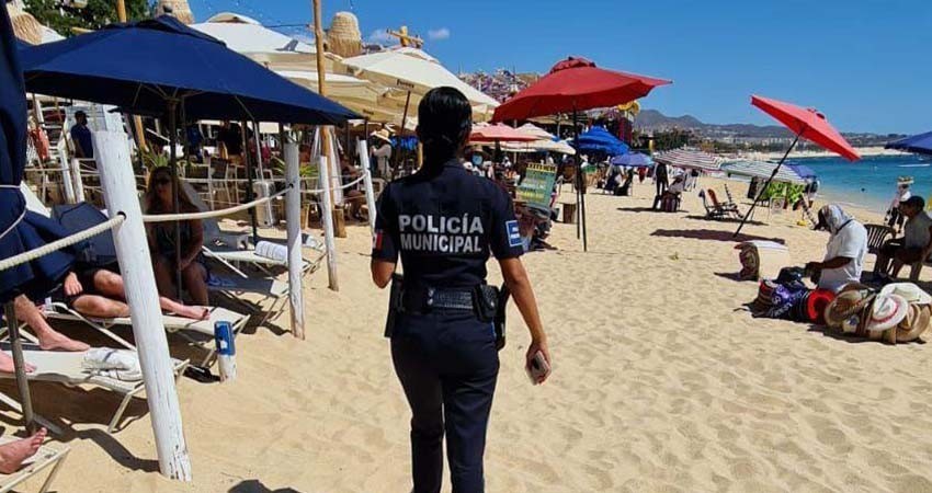 Además del inglés, proponen capacitar a policías de Los Cabos en un tercer idioma Además del inglés, proponen capacitar a policías de Los Cabos en un tercer idioma