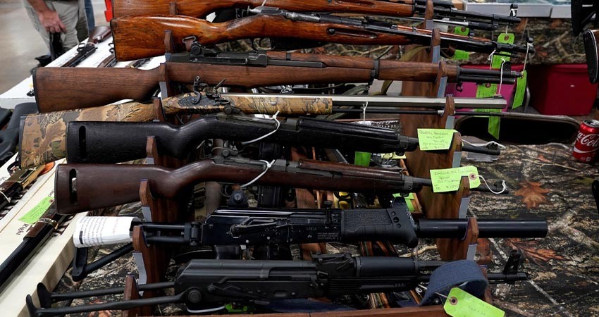 Ejército confiscó 28,159 armas con AMLO, pero ingresan 200,000 al año