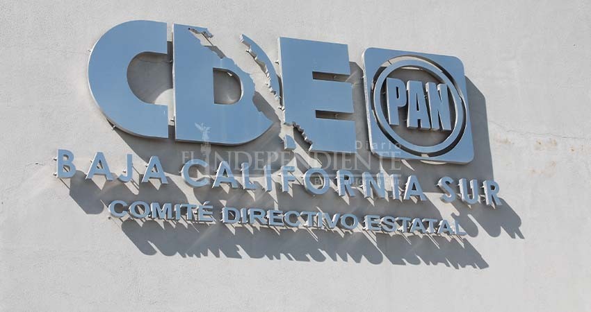 Tras renovación de la dirigencia, inicia el PAN trabajo de consolidación como oposición: Lupita Saldaña Tras renovación de la dirigencia, inicia el PAN trabajo de consolidación como oposición: Lupita Saldaña