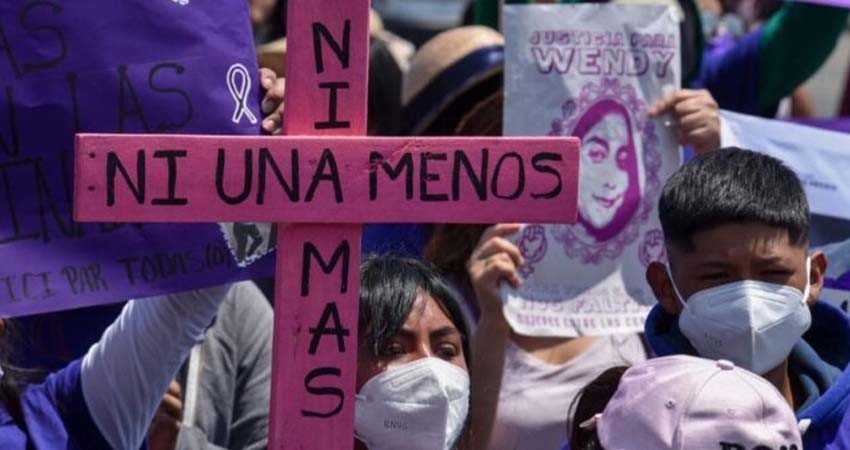 Asesinatos de mujeres en México subieron un 127 % desde 2006: ONG Asesinatos de mujeres en México subieron un 127 % desde 2006: ONG