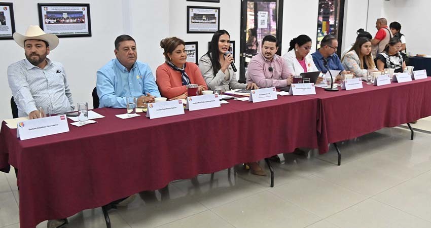 “Legislaremos de la mano del pueblo para darle los mejores resultados a la sociedad”: Eduardo Van Wormer Castro