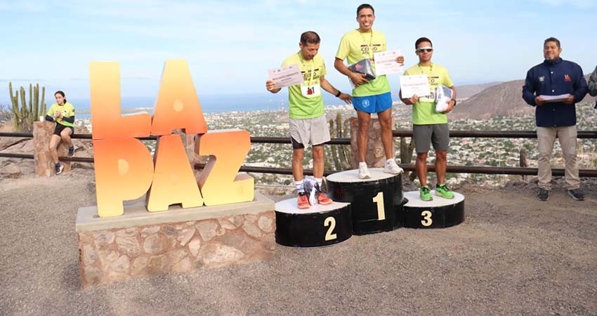 Con 200 participantes celebran con éxito la Carrera del Cerro Atravesado