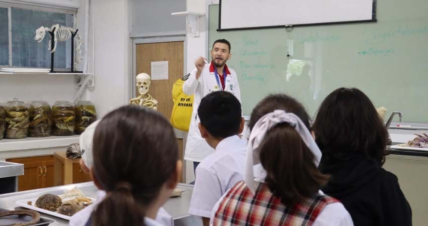 UABCS lleva a cabo Semana de Acercamiento a la Ciencia con la participación de niños y niñas de primaria