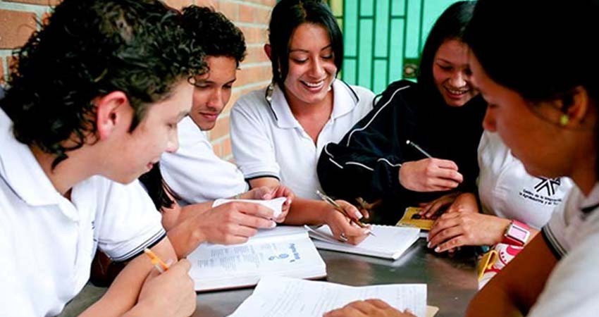 SEP propone doble certificación para quienes egresen de la Media Superior SEP propone doble certificación para quienes egresen de la Media Superior