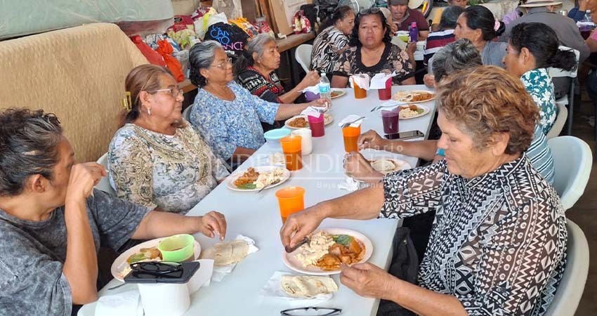 Asociación "Corazones por Cabo" busca crear asilo para más de 100 adultos de la tercera edad en CSL