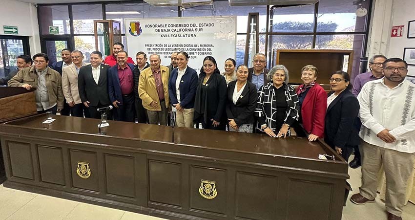 Presentan Memorial del Proceso Legislativo de la Conversión de Territorio a Estado de BCS