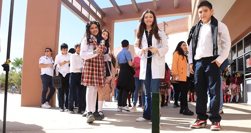 Inauguran 1er Encuentro Nacional de Niñas y Niños Divulgadores de la Ciencia Inauguran 1er Encuentro Nacional de Niñas y Niños Divulgadores de la Ciencia
