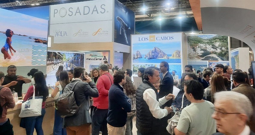 Atributos turísticos de BCS conquistan la Feria de Turismo de Madrid 2025