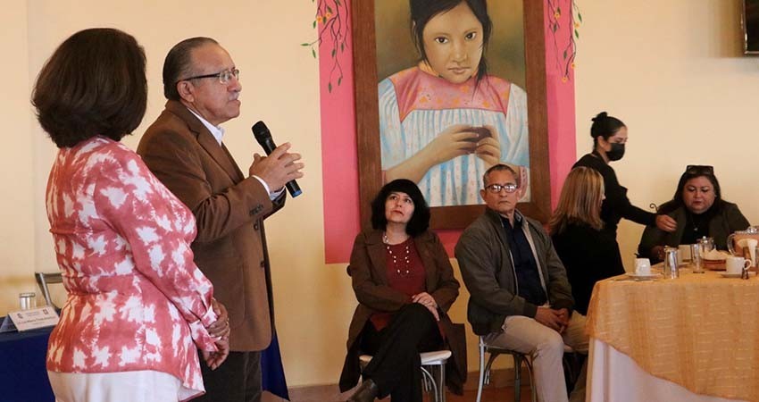 UABCS celebra a sus trabajadoras administrativas en su día