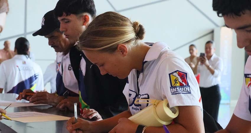 Convoca INSUDE a deportistas para la “beca deportiva 2025” en Baja California Sur