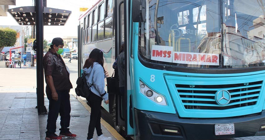 Ampliarán el horario del transporte público durante el Carnaval de La Paz 2025 Ampliarán el horario del transporte público durante el Carnaval de La Paz 2025
