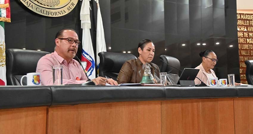 Recibe Congreso iniciativa para crear el sexto municipio de Cabo San Lucas