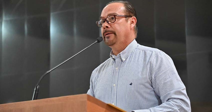 Propone diputado Sergio Guluarte acciones para mitigar la contaminación de playas Propone diputado Sergio Guluarte acciones para mitigar la contaminación de playas