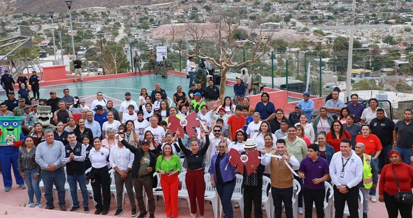 Con una inversión de casi 4 mdp fue remodelado el parque de la Ciudad del Cielo en La Paz