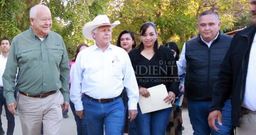 Presenta Castro Cosío Plan Estratégico contra la Sequía VMCC a ganaderos de Los Cabos