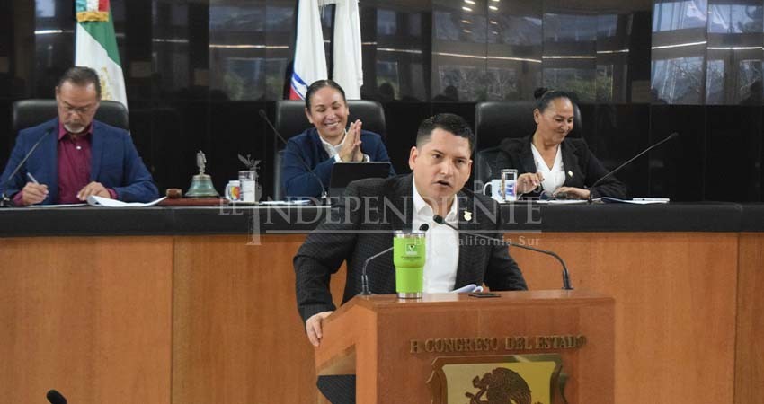 Defiende el diputado del PVEM agenda contra el maltrato animal en BCS