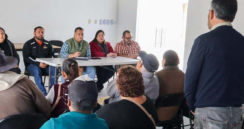 Atiende Saúl González Núñez, al Consejo Ciudadano de la Delegación del Valle de Vizcaíno