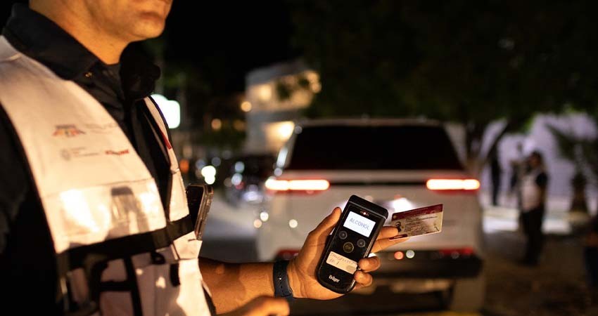 Implementa la Policía Municipal filtro de alcoholimetría por la seguridad vial Implementa la Policía Municipal filtro de alcoholimetría por la seguridad vial