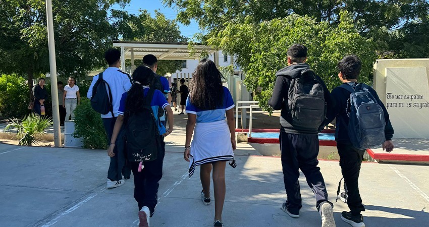 Más de 200 mil estudiantes de BCS inician hoy vacaciones de Semana Mayor