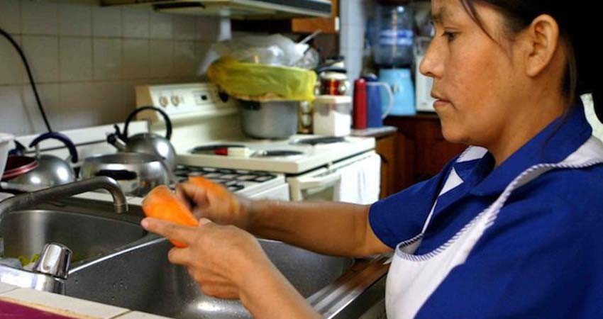 Llama IMSS BCS a los patrones a dar de alta a trabajadoras del hogar