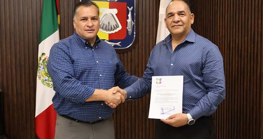 Nombran a Antonio López Rodríguez, encargado del Despacho de la Procuraduría General de Jus-ticia de BCS Nombran a Antonio López Rodríguez, encargado del Despacho de la Procuraduría General de Jus-ticia de BCS