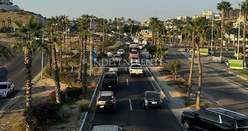 Contemplan autoridades hasta seis obras para mejora de movilidad en Los Cabos