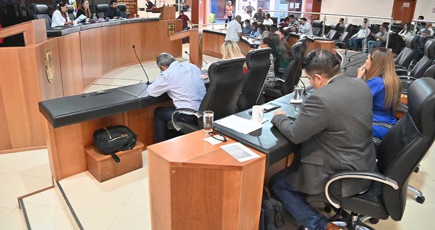 Exhortan a la titular de finanzas gestione un programa de descuentos de placas para automovilistas en Los Cabos Exhortan a la titular de finanzas gestione un programa de descuentos de placas para automovilistas en Los Cabos