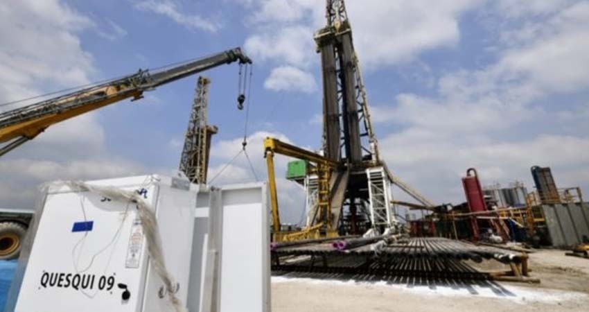 Pemex busca reabrir pozos viejos para impulsar declinante producción Pemex busca reabrir pozos viejos para impulsar declinante producción