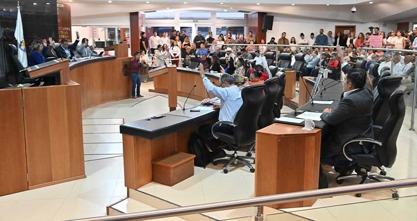 Llaman a la titular de Salud para que adquiera el PET CT para detectar el cáncer y cómo combatir-lo