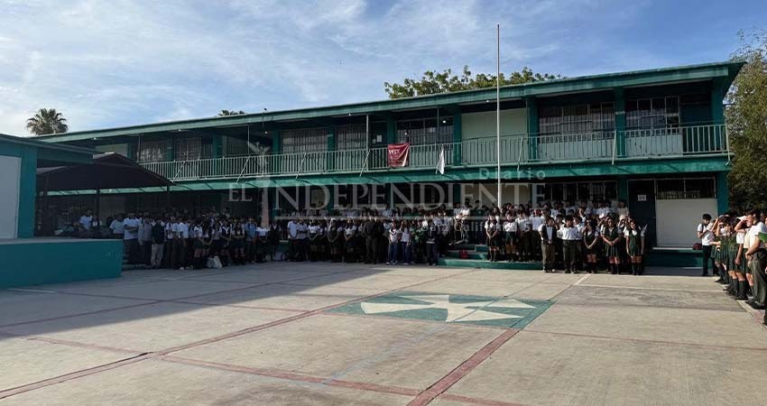 Sindicato de Bachilleres llama al Gobierno estatal a alinearse loa beneficios que ofrece la federa-ción