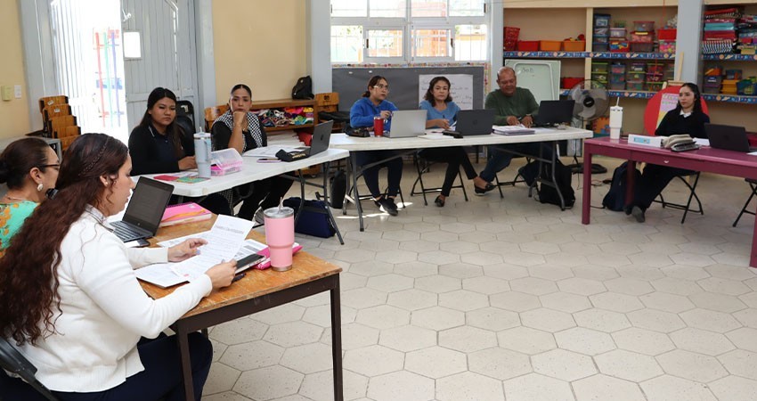 Organiza SEP ofertas académicas para la formación profesional de docentes