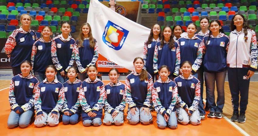 Abandera el gobernador a la selección sudcaliforniana rumbo a Olimpiada Nacional 2025 Abandera el gobernador a la selección sudcaliforniana rumbo a Olimpiada Nacional 2025