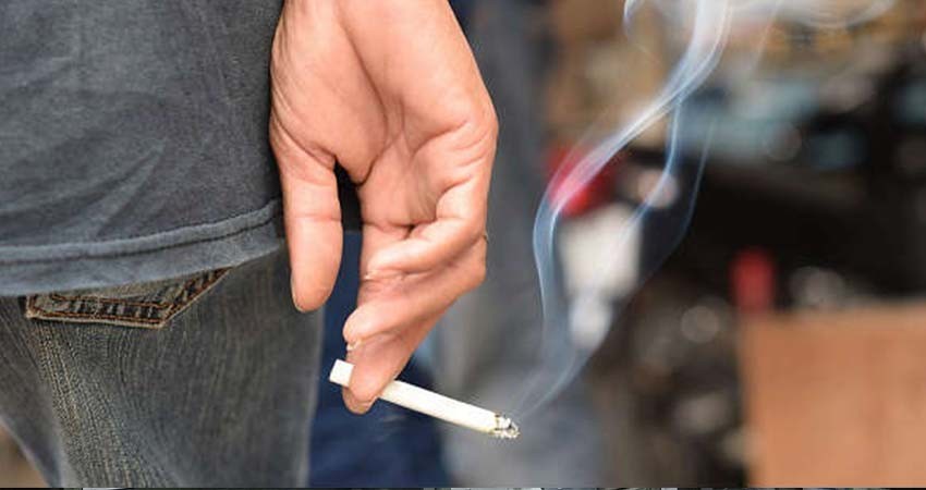Mexicanos fumadores gastan casi 500 pesos al mes en cigarros