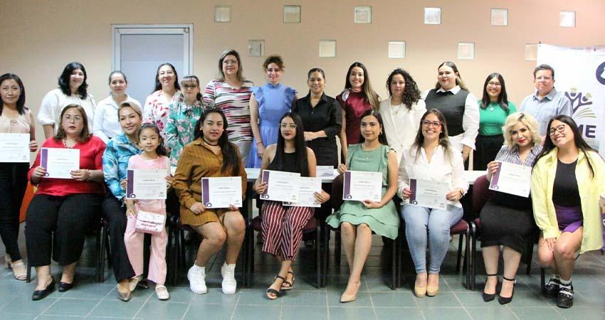 Concluye la 1.ª generación de mujeres emprendedoras en La Paz