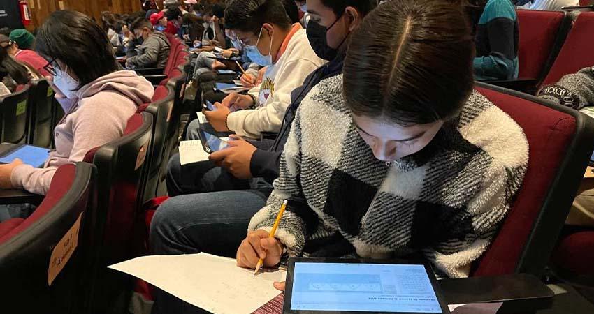 Trataron de burlar a la IA en examen para la UNAM o el IPN; fueron descubiertos