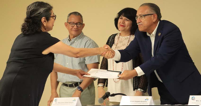 Reconoce UABCS a personal académico jubilado por su valiosa trayectoria y aportaciones a la ins-titución