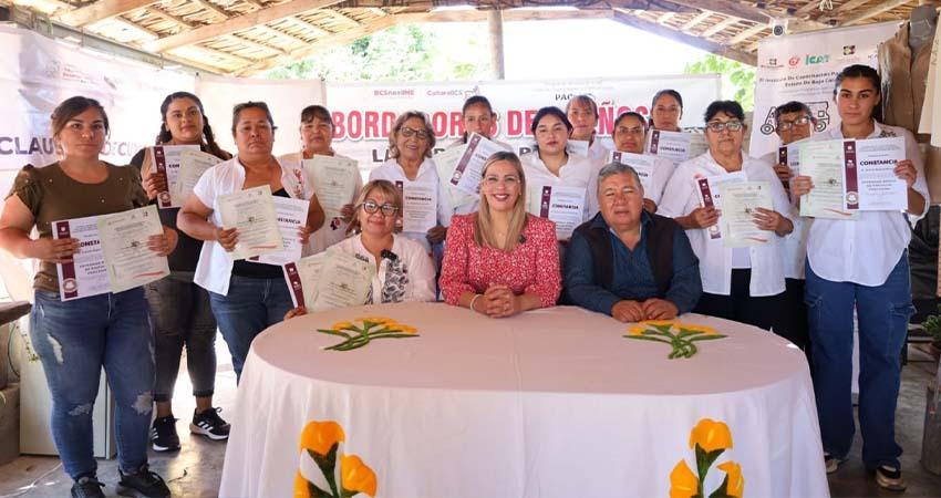 Impulsan a “Bordadoras de Sueños” de La Purísima con cursos de patronaje