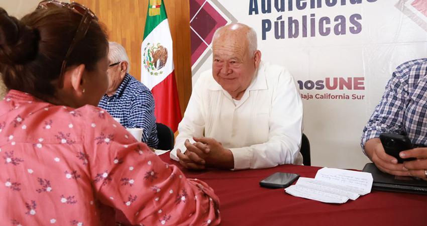 Encabeza el gobernador Castro Cosío, jornada de audiencias públicas en La Paz