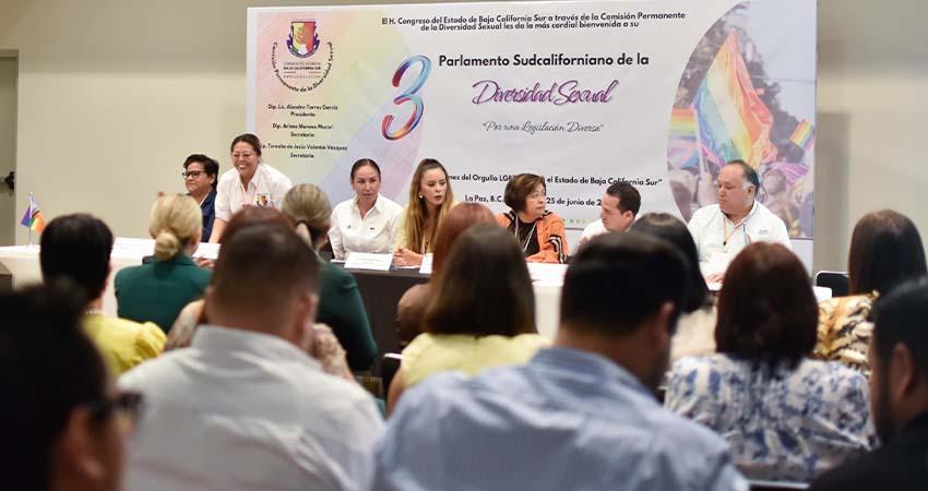 Inauguran el 3er Parlamento Sudcaliforniano de la Diversidad Sexual Inauguran el 3er Parlamento Sudcaliforniano de la Diversidad Sexual