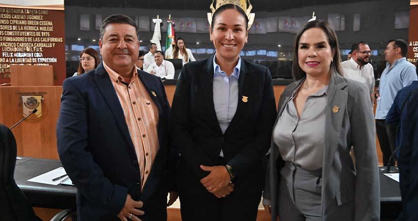 Eligen las mesas directivas de la Diputación Permanente y Período Ordinario de Sesiones Eligen las mesas directivas de la Diputación Permanente y Período Ordinario de Sesiones