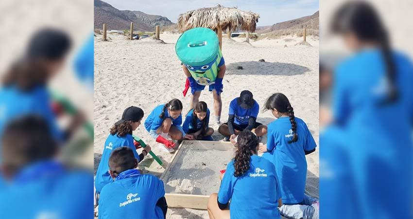 Participan Agentes 003R en jornada de limpieza en playa “El Tecolote” Participan Agentes 003R en jornada de limpieza en playa “El Tecolote”