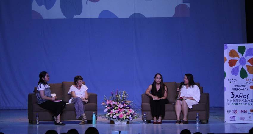 Realizan conversatorio sobre despenalización del aborto en BCS Realizan conversatorio sobre despenalización del aborto en BCS